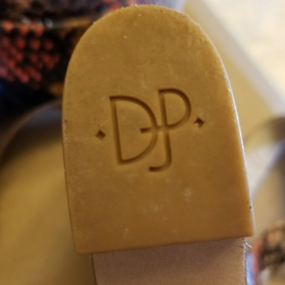 Donald J Pliner Women's Debb Wedge Snake Print - Picture 7 of 8